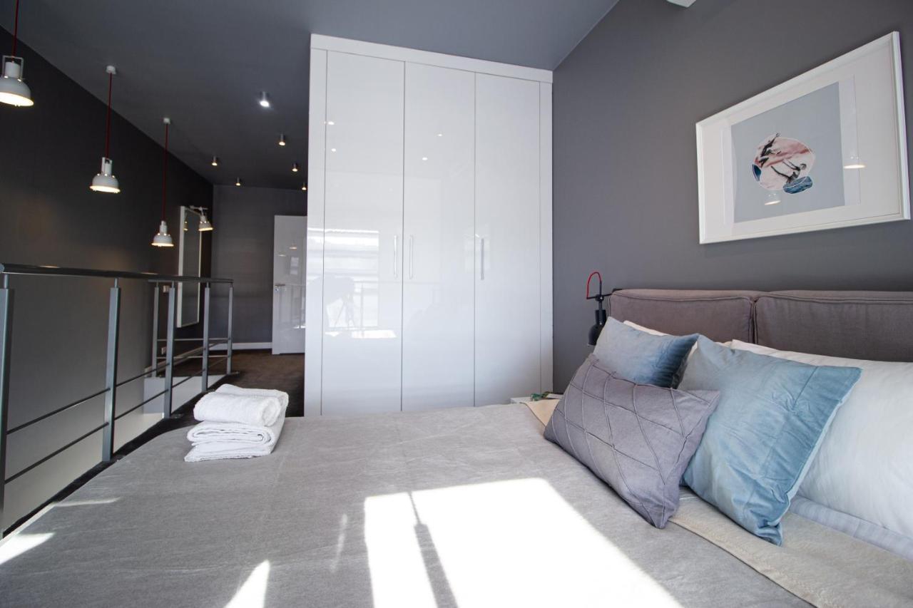 Qbik Loft Modern Apartment Warszawa Exteriör bild