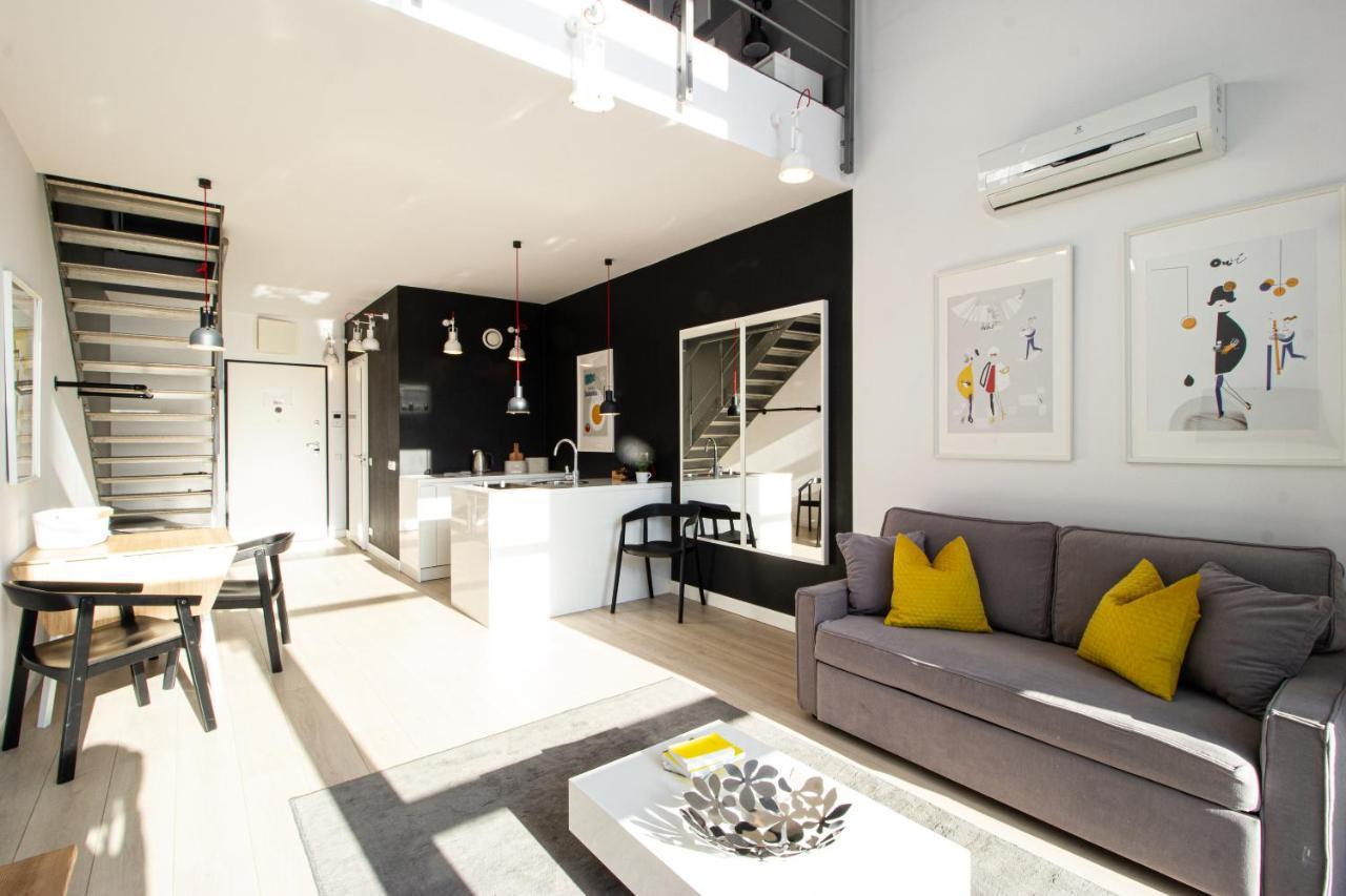 Qbik Loft Modern Apartment Warszawa Exteriör bild