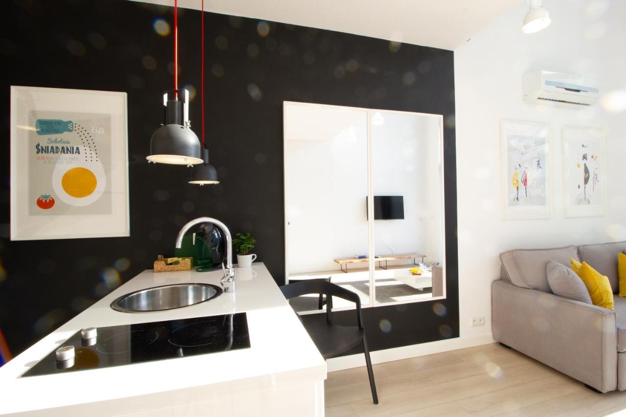 Qbik Loft Modern Apartment Warszawa Exteriör bild