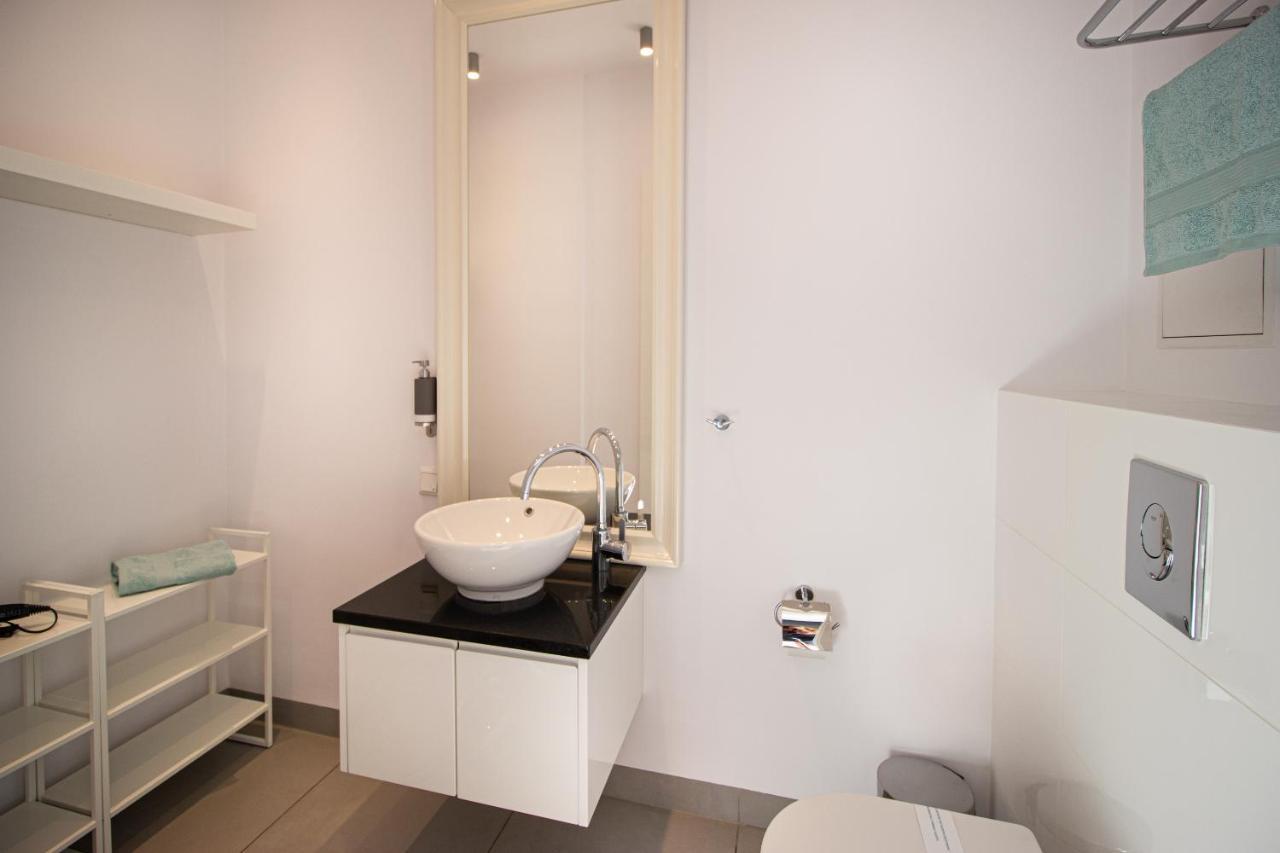 Qbik Loft Modern Apartment Warszawa Exteriör bild