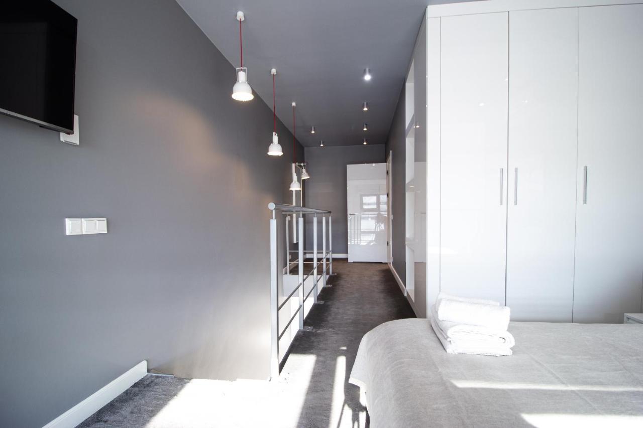 Qbik Loft Modern Apartment Warszawa Exteriör bild