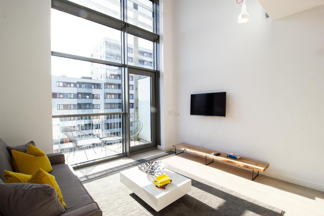Qbik Loft Modern Apartment Warszawa Exteriör bild