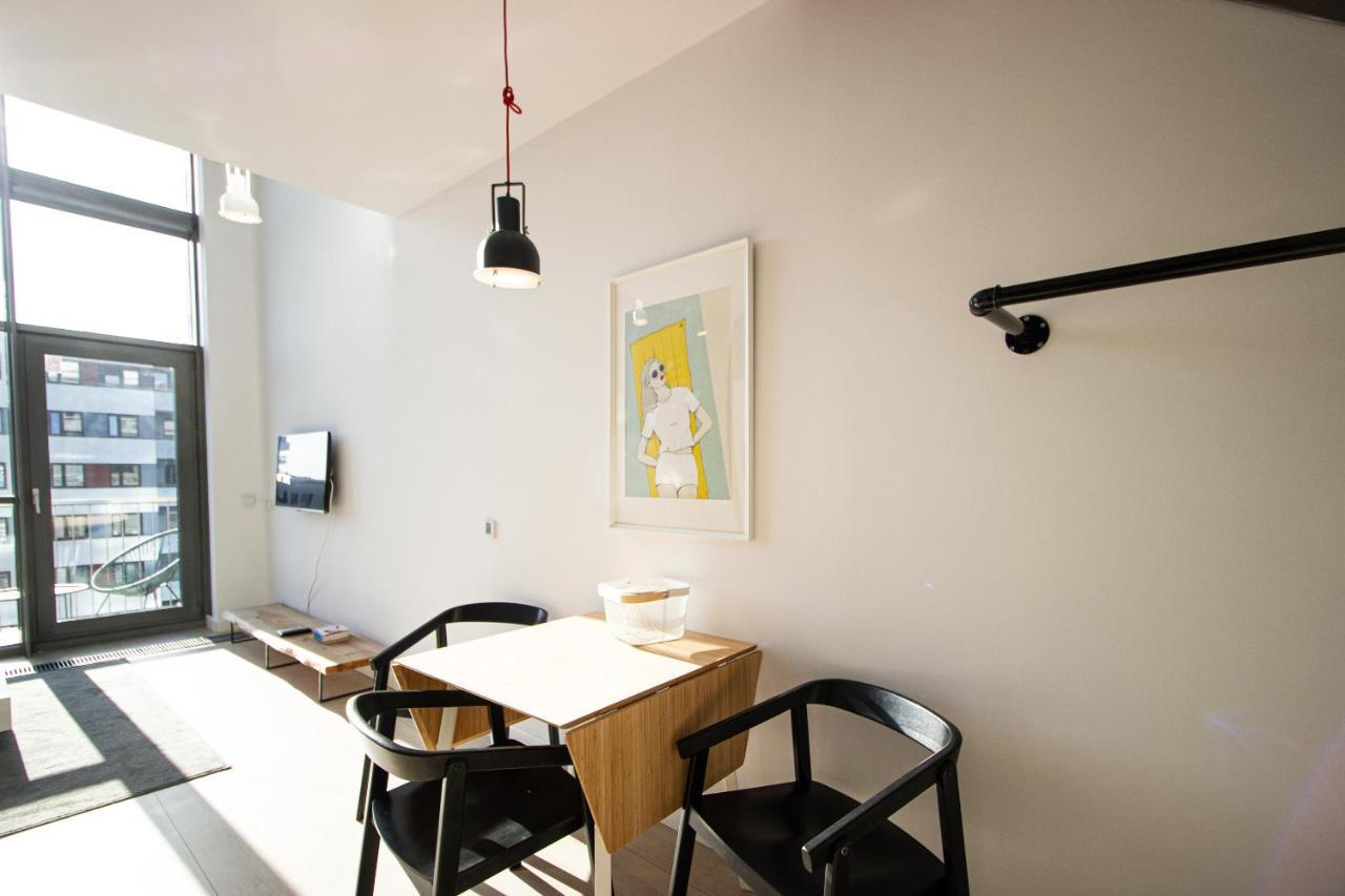 Qbik Loft Modern Apartment Warszawa Exteriör bild
