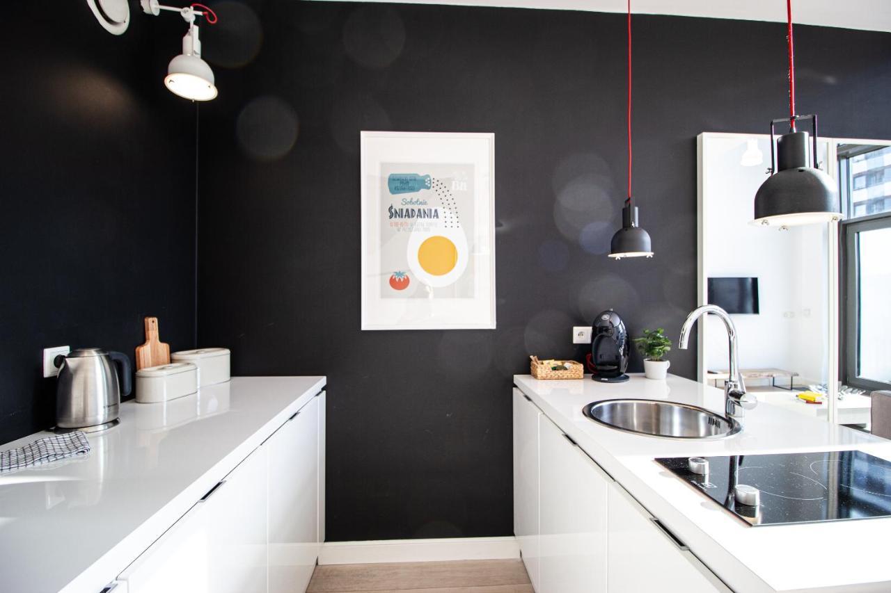 Qbik Loft Modern Apartment Warszawa Exteriör bild